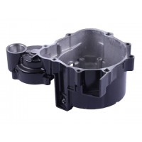 Крышка двигателя левая CG300