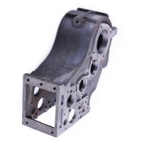 Корпус КПП (крепление к полураме - 5 болтов) - MT