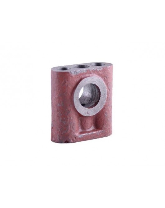 Стойка оси коромысел задняя (с отверстием) KM385BT