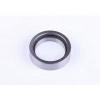 Втулка полуоси переднего моста (втулка ступицы) диаметр 62 мм DongFeng